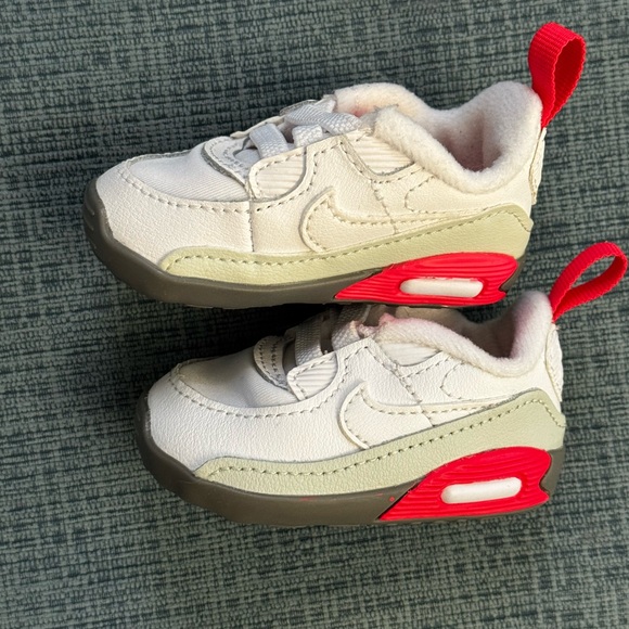 Infant NIKE - Picture 2 of 5